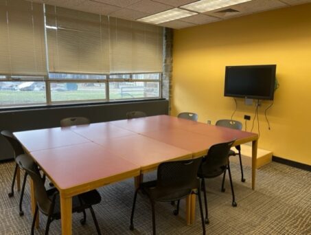 Group Study 103D. Click on this picture to reserve this space.